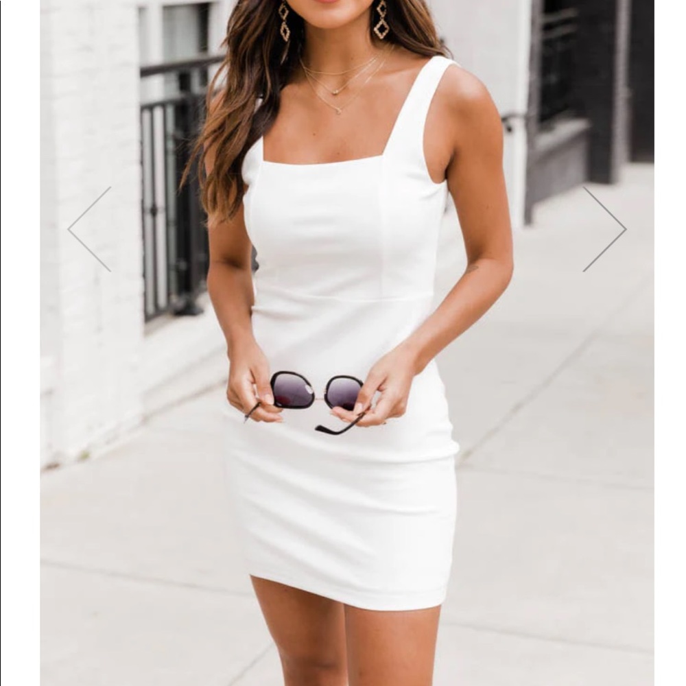Pink Liliy BIG CITY DREAMS SQUARE NECK BODYCON WHITE DRESS
